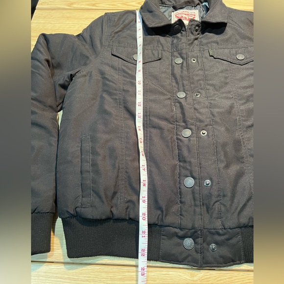 Women’s Levi's Original Trucker Black Quilted Insulated
Softshell Jacket - Picture 9 of 11